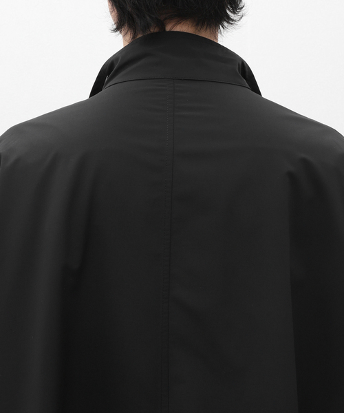 Gabriela Coll Garments(ガブリエラコールガーメンツ)の「【GABRIELA COLL GARMENTS / ガブリエラ コール ガーメンツ】OVERSIZE COAT Loro(その他アウター・メンズ・ブラック・3)」の6枚目の写真