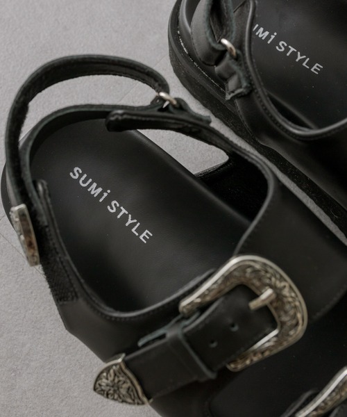 ear PAPILLONNER(イアパピヨネ)の「厚底メタルバックルツーベルトサンダル【SUM1 STYLE(スミスタイル)】(サンダル・レディース・ブラック・S/M/L)」の8枚目の写真