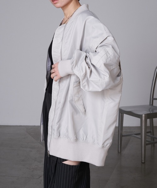 RAY CASSIN（レイカズン）の「ミドル丈MA-1（MA-1・レディース・グレー/アイボリー/ブラック・FREE）」の12枚目の写真