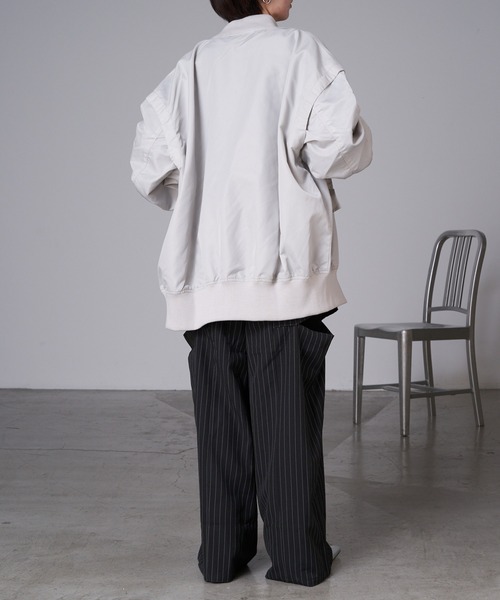 RAY CASSIN（レイカズン）の「ミドル丈MA-1（MA-1・レディース・グレー/アイボリー/ブラック・FREE）」の14枚目の写真