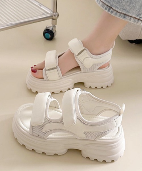 Miniministore(ミニミニストア)の「厚底サンダル スポーツサンダル 美脚 夏(サンダル・レディース・ブラック/アイボリー・22.5cm/25.0cm/24.5cm/23.0cm/23.5cm/24.0cm)」の9枚目の写真