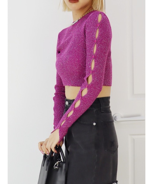 EVRIS(エヴリス)の「アームカッティングラメニット(ニット/セーター・レディース・グリーン/ピンク/ホワイト/ブラック・FREE)」の4枚目の写真