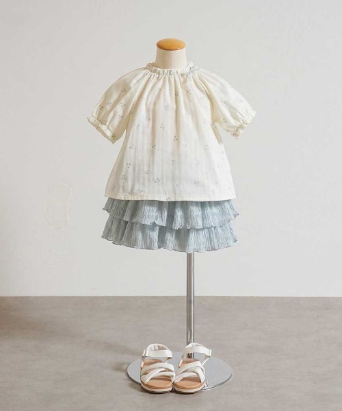 10mois(ディモワ)の「【10mois(ディモワ) 】フリル シャーリング ティアード パンツ 80cm・90cm・100cm・110cm(その他パンツ・キッズ・ライトブルー/クリーム・80cm/90cm/110cm/100cm)」の11枚目の写真