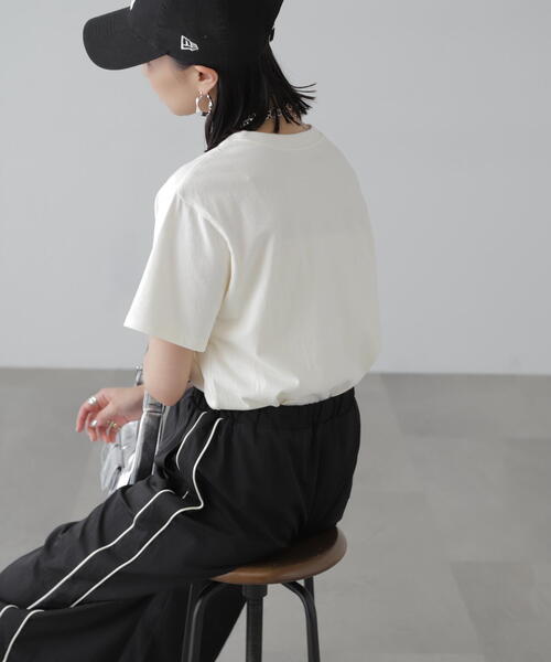 FREE'S MART（フリーズマート）の「◆ロゴプリントTシャツ（Tシャツ/カットソー・レディース・ホワイト/ベージュ・FREE）」の22枚目の写真