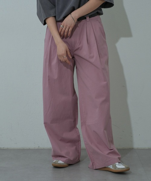 COLONY 2139（コロニートゥーワンスリーナイン）の「ライトツイルワイドストレートパンツ（チノパンツ・レディース・ピンク/ブラック/サックスブルー・SMALL/MEDIUM）」の21枚目の写真