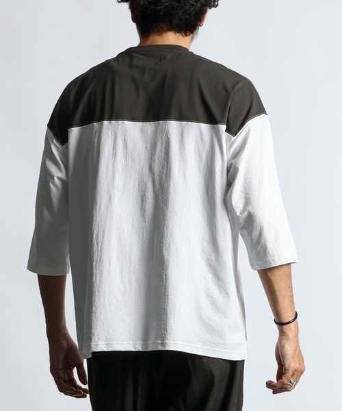 The DUFFER of ST.GEORGE（ザダファーオブセントジョージ）の「「AIR FLEX」FOOTBALL 3Q TEE：高収縮機能素材 エアフレックス 7分袖 フットボールTシャツ（Tシャツ/カットソー・メンズ・ブラック/ホワイト系その他/ホワイト・X-LARGE/LARGE/MEDIUM/SMALL）」の11枚目の写真