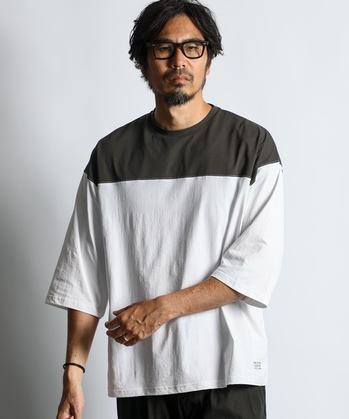 The DUFFER of ST.GEORGE（ザダファーオブセントジョージ）の「「AIR FLEX」FOOTBALL 3Q TEE：高収縮機能素材 エアフレックス 7分袖 フットボールTシャツ（Tシャツ/カットソー・メンズ・ブラック/ホワイト系その他/ホワイト・X-LARGE/LARGE/MEDIUM/SMALL）」の6枚目の写真
