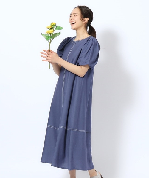 DRESKIP（ドレスキップ）の「◆配色ステッチ バルーン袖マキシワンピース（ワンピース・レディース・ブラック/こしょう色系/ブルー・02/03/04）」の4枚目の写真