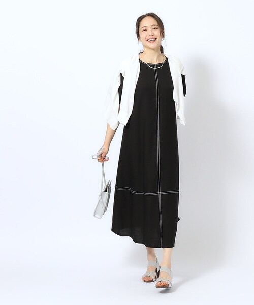 DRESKIP（ドレスキップ）の「◆配色ステッチ バルーン袖マキシワンピース（ワンピース・レディース・ブラック/こしょう色系/ブルー・02/03/04）」の7枚目の写真