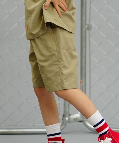Dickies（ディッキーズ）の「Dickies/ディッキーズ キッズ ナイロンイージーショーツ 80572700（その他パンツ・キッズ・ブラック/グリーン/ベージュ・150cm/140cm/130cm/160cm）」の15枚目の写真