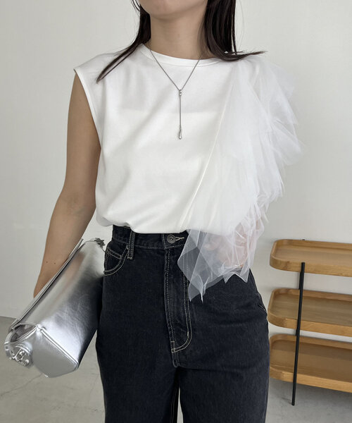 CAPRICIEUX LE'MAGE（カプリシューレマージュ）の「アシメチュールTシャツ（Tシャツ/カットソー・レディース・ブラック/ベージュ/ホワイト・FREE）」の10枚目の写真