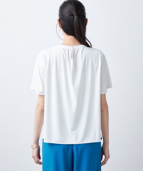 A/C DESIGN BY ALPHA CUBIC(エーシーデザインバイアルファキュービック)の「【接触冷感】ボウタイ風ブラウス(Tシャツ/カットソー・レディース・オフホワイト/ブルー/ブラック・M/L)」の18枚目の写真