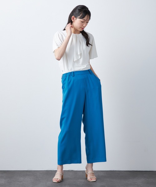 A/C DESIGN BY ALPHA CUBIC(エーシーデザインバイアルファキュービック)の「【接触冷感】ボウタイ風ブラウス(Tシャツ/カットソー・レディース・オフホワイト/ブルー/ブラック・M/L)」の21枚目の写真