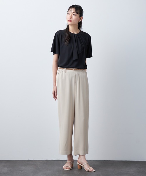 A/C DESIGN BY ALPHA CUBIC(エーシーデザインバイアルファキュービック)の「【接触冷感】ボウタイ風ブラウス(Tシャツ/カットソー・レディース・オフホワイト/ブルー/ブラック・M/L)」の9枚目の写真