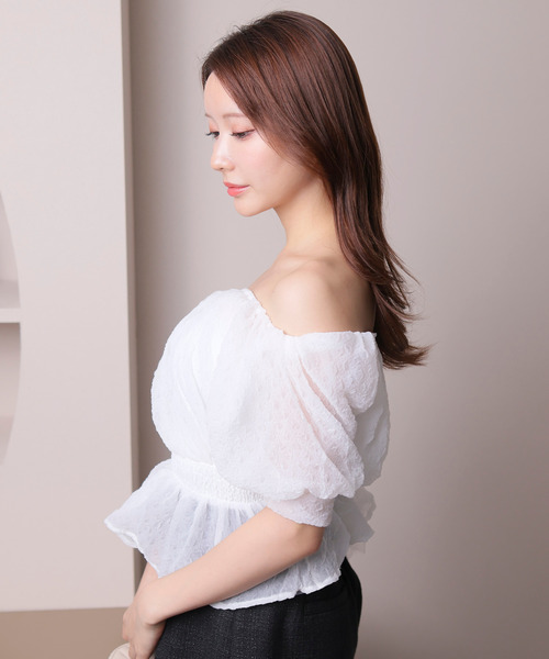 ショルダーリボンオフショルトップス（Tシャツ/カットソー）｜LIPSERVICE（リップサービス）