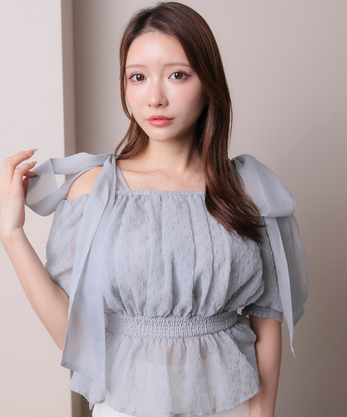 ショルダーリボンオフショルトップス（Tシャツ/カットソー）｜LIPSERVICE（リップサービス）