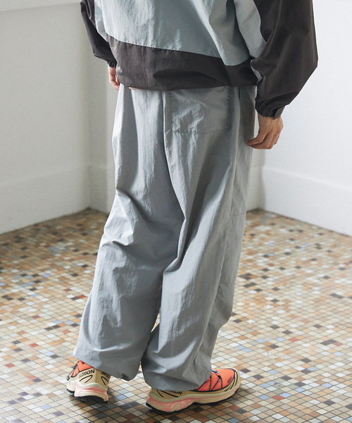 ddp（ディーディーピー）の「DDP 417別注 ダブルニーパンツ（カーゴパンツ・メンズ・チャコールグレー/ブラック・MEDIUM/LARGE）」の16枚目の写真