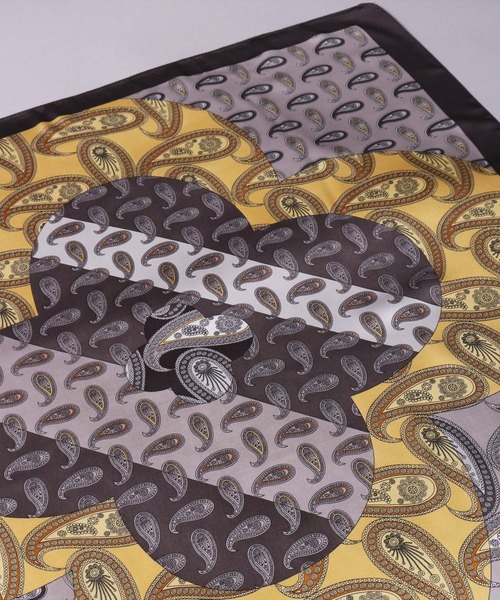 BAYBLO（ベイブロ）の「(BL)【ユニセックス】【リング付き】アソート柄 プリント スカーフ（バンダナ/スカーフ・メンズ・レッド系4/ブラック系4/ホワイト系3/グリーン系2/ブラック系3/ネイビー系4/ブラウン系1/ホワイト系1/イエロー系2/オレンジ系2/ベージュ系4・ONE SIZE）」の17枚目の写真