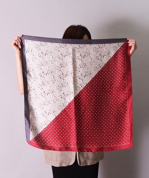 BAYBLO（ベイブロ）の「(BL)【ユニセックス】【リング付き】アソート柄 プリント スカーフ（バンダナ/スカーフ・メンズ・レッド系4/ブラック系4/ホワイト系3/グリーン系2/ブラック系3/ネイビー系4/ブラウン系1/ホワイト系1/イエロー系2/オレンジ系2/ベージュ系4・ONE SIZE）」の19枚目の写真