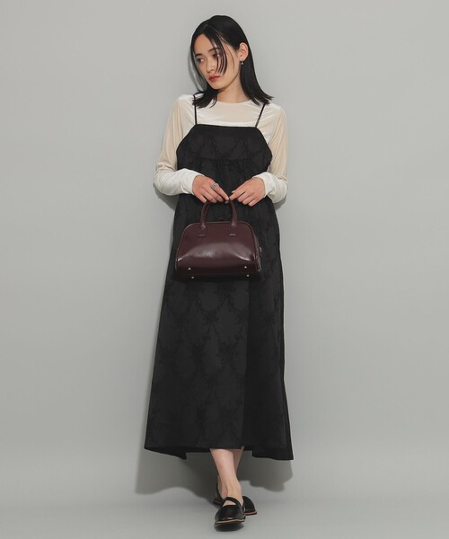 Ray BEAMS（レイビームス）の「ストレッチ ベロア クルーネック Tシャツ（Tシャツ/カットソー・レディース・アイボリー/ブルー/ピンク・ONE SIZE）」の5枚目の写真