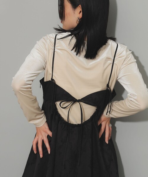 Ray BEAMS（レイビームス）の「ストレッチ ベロア クルーネック Tシャツ（Tシャツ/カットソー・レディース・アイボリー/ブルー/ピンク・ONE SIZE）」の11枚目の写真