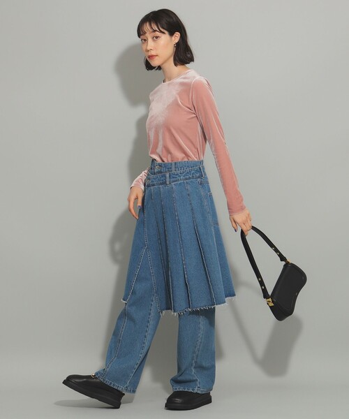 Ray BEAMS（レイビームス）の「ストレッチ ベロア クルーネック Tシャツ（Tシャツ/カットソー・レディース・アイボリー/ブルー/ピンク・ONE SIZE）」の15枚目の写真