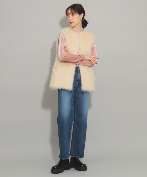 Ray BEAMS（レイビームス）の「ストレッチ ベロア クルーネック Tシャツ（Tシャツ/カットソー・レディース・アイボリー/ブルー/ピンク・ONE SIZE）」の19枚目の写真