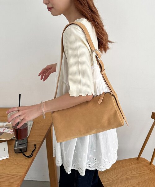 《お気に入り数3.9万突破！》マルチWAYワンハンドルショルダーバッグ