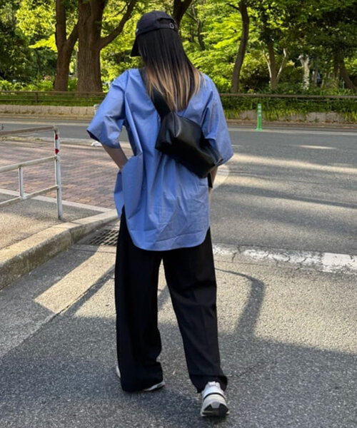 DISCOAT(ディスコート)の「マルチWAYワンハンドルショルダーバッグ《詳細動画あり》(ショルダーバッグ・レディース・オリーブ/ブラック/ブラウン/シルバー/ベージュ/サンドベージュ/ライトグレー/ベージュ系その他・FREE)」の20枚目の写真