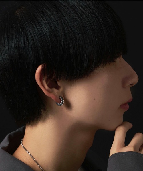 WEGO（ウィゴー）の「WEGO/ステンレスデザインピアス（ピアス（両耳用）・メンズ・その他3/その他2/その他1・FREE）」の2枚目の写真