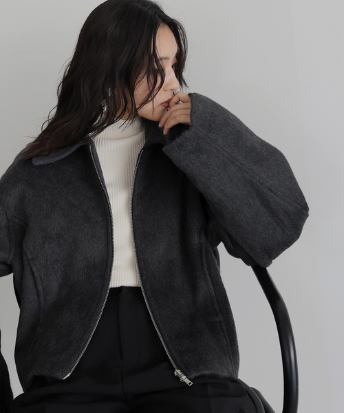 【お値下げ】BETOUPE ブラック ショート丈ブルゾン お値下げ】BETOUPE ブラック ショート丈ブルゾン お値下げ