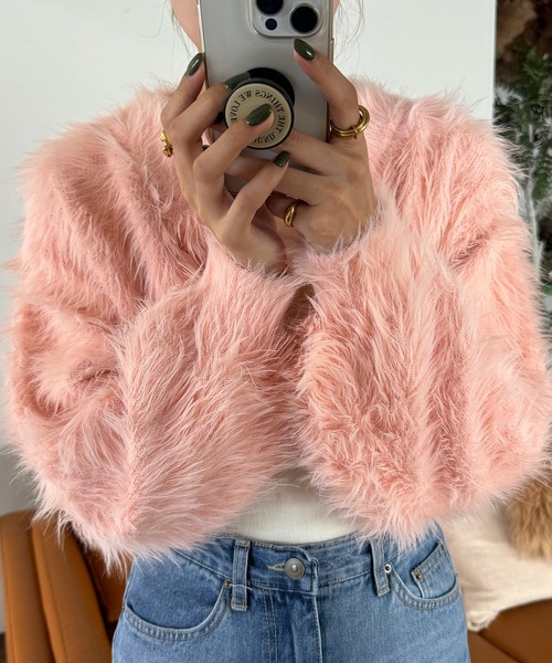 INTER FACTORY(インターファクトリー)の「ゆづき / フェザーショートカーディガン made in INTER FACTORY(カーディガン/ボレロ・レディース・ピンク/チャコールグレー/アイボリー・FREE)」の10枚目の写真