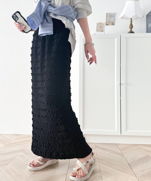 classicalelf(クラシカルエルフ)の「旬顔コーデが完成。ジャガードレースタイトスカート(ロング丈)(スカート・レディース・アイボリー/ブラック・X-LARGE/SMALL/MEDIUM/LARGE)」の22枚目の写真