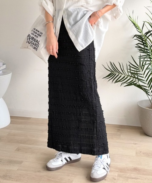 セール】旬顔コーデが完成。ジャガードレースタイトスカート(ロング丈