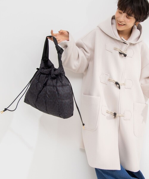 TAION（タイオン）の「【TAION別注】合皮ハンドルダウントートバッグ（ショルダーバッグ・レディース・ブラック/ブラウン系その他3/ネイビー系3・FREE）」の7枚目の写真