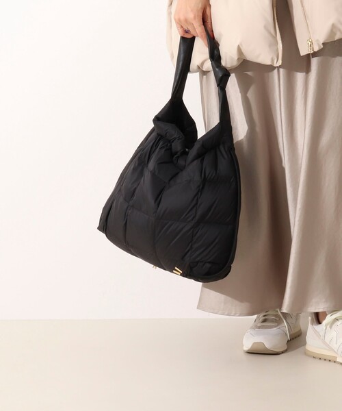 TAION（タイオン）の「【TAION別注】合皮ハンドルダウントートバッグ（ショルダーバッグ・レディース・ブラック/ブラウン系その他3/ネイビー系3・FREE）」の11枚目の写真