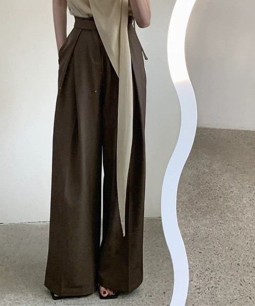 c.u.l(シーユーエル)の「ウエストリボン ハイウエストドレープワイドスラックス culw756(スラックス・レディース・ブラウン/グレー/ブラック・L/M)」の1枚目の写真