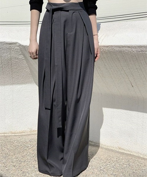 c.u.l(シーユーエル)の「ウエストリボン ハイウエストドレープワイドスラックス culw756(スラックス・レディース・ブラウン/グレー/ブラック・L/M)」の3枚目の写真