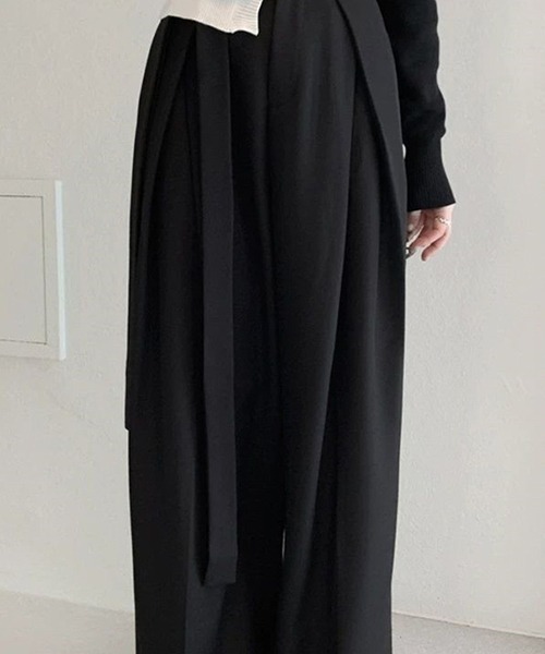 c.u.l(シーユーエル)の「ウエストリボン ハイウエストドレープワイドスラックス culw756(スラックス・レディース・ブラウン/グレー/ブラック・L/M)」の5枚目の写真