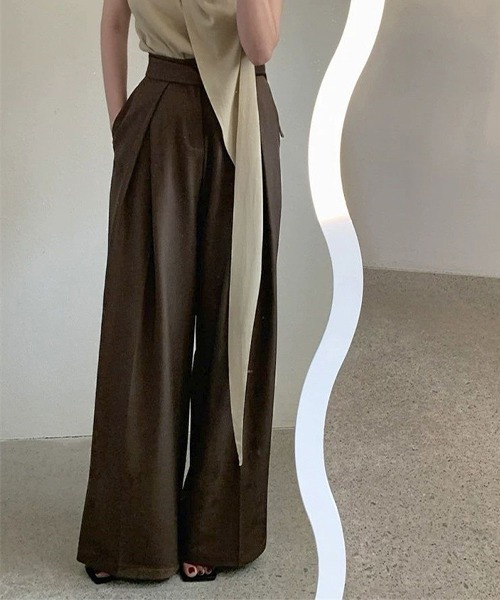 c.u.l(シーユーエル)の「ウエストリボン ハイウエストドレープワイドスラックス culw756(スラックス・レディース・ブラウン/グレー/ブラック・L/M)」の9枚目の写真