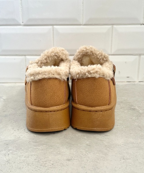 SOLLON.(ソルロン)の「ボアムートン厚底シューズ(スリッポン・レディース・ブラック/キャメル/ベージュ・23.5cm/24.5cm/22.5cm)」の9枚目の写真