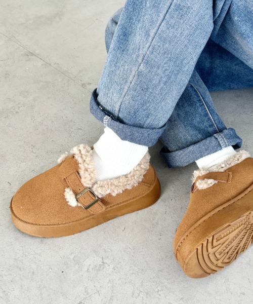 SOLLON.(ソルロン)の「ボアムートン厚底シューズ(スリッポン・レディース・ブラック/キャメル/ベージュ・23.5cm/24.5cm/22.5cm)」の14枚目の写真