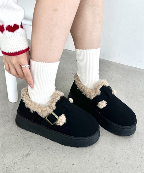 SOLLON.(ソルロン)の「ボアムートン厚底シューズ(スリッポン・レディース・ブラック/キャメル/ベージュ・23.5cm/24.5cm/22.5cm)」の16枚目の写真