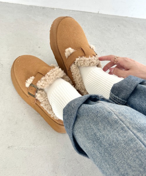 SOLLON.(ソルロン)の「ボアムートン厚底シューズ(スリッポン・レディース・ブラック/キャメル/ベージュ・23.5cm/24.5cm/22.5cm)」の11枚目の写真