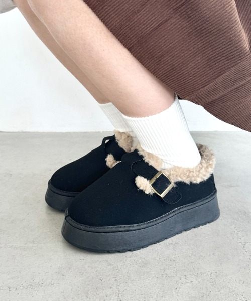 SOLLON.(ソルロン)の「ボアムートン厚底シューズ(スリッポン・レディース・ブラック/キャメル/ベージュ・23.5cm/24.5cm/22.5cm)」の21枚目の写真