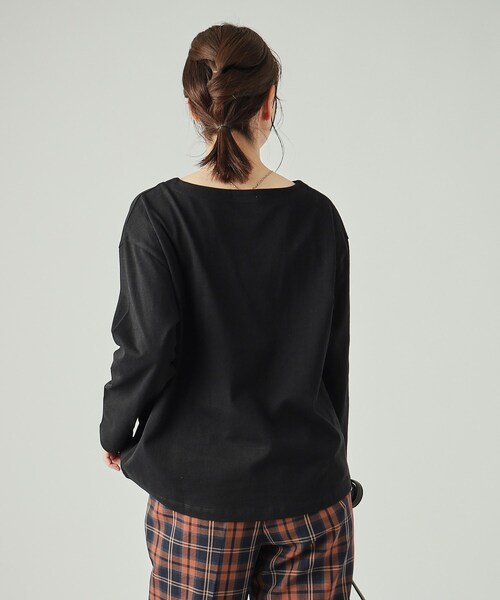 DRESKIP(ドレスキップ)の「◆【洗える】抜け感ある着こなしに ドロップショルダーゆるロンT(Tシャツ/カットソー・レディース・オフホワイト/ホワイト系5/ブラック/ライトベージュ/グリーン/ベージュ系2・02/03/04)」の10枚目の写真