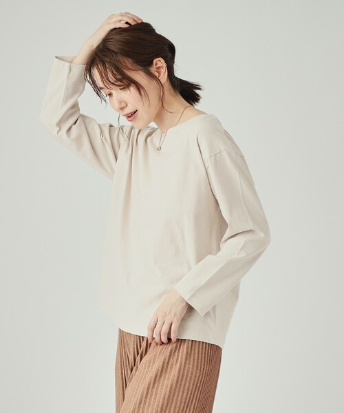 DRESKIP(ドレスキップ)の「◆【洗える】抜け感ある着こなしに ドロップショルダーゆるロンT(Tシャツ/カットソー・レディース・オフホワイト/ホワイト系5/ブラック/ライトベージュ/グリーン/ベージュ系2・02/03/04)」の14枚目の写真