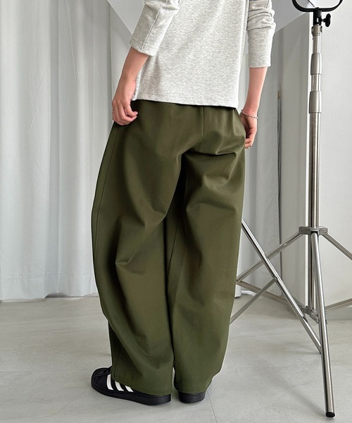 apres jour mignon(アプレジュールミニョン)の「ワイドコクーンパンツ【ZOZOTOWN限定アイテム】(その他パンツ・レディース・ブラック/ベージュ/カーキ・SMALL/MEDIUM/X-LARGE)」の22枚目の写真
