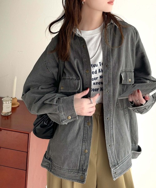 classicalelf（クラシカルエルフ）の「トレンド＆レトロのいいとこ取り！綿100％デニム素材ビッグシルエットジャケット（長袖）（デニムジャケット・レディース・インディゴブルー/ブラック/ブルー・LARGE/MEDIUM/SMALL/X-LARGE）」の17枚目の写真