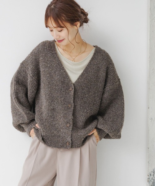 mysty woman(ミスティウーマン)の「メランジラメブークレカーディガン 151996(カーディガン/ボレロ・レディース・ブラウン/アイボリー/ブルー/チャコールグレー/ライトグリーン・FREE)」の9枚目の写真
